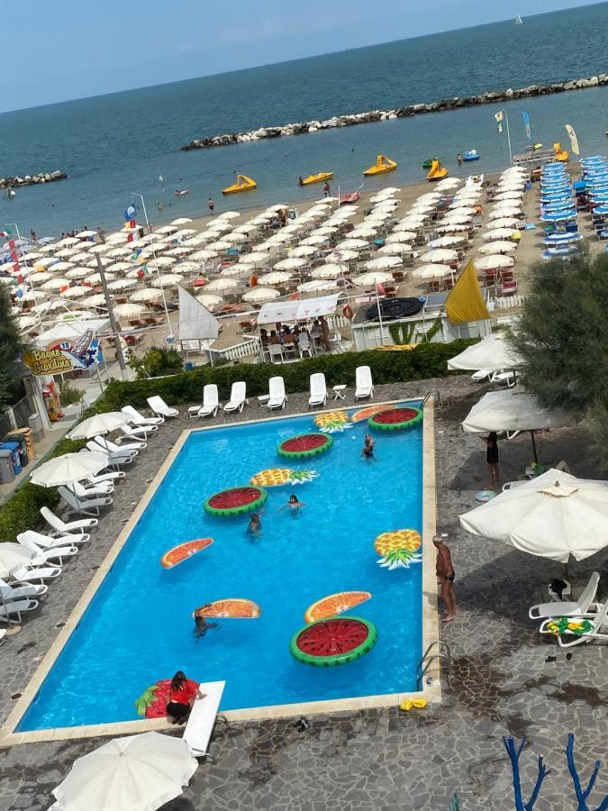 Residenza Villa Flores Bellaria-Igea Marina Dış mekan fotoğraf